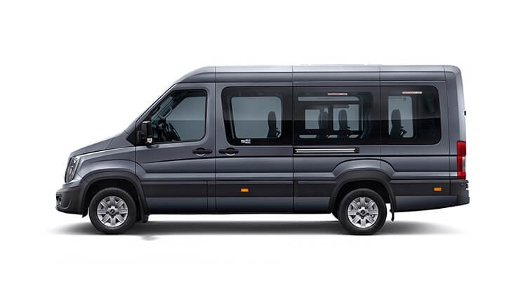 Force Urbania 17-Seater
